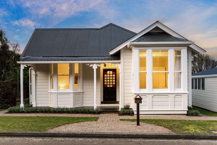 2 Castlemaine Close Karori_20