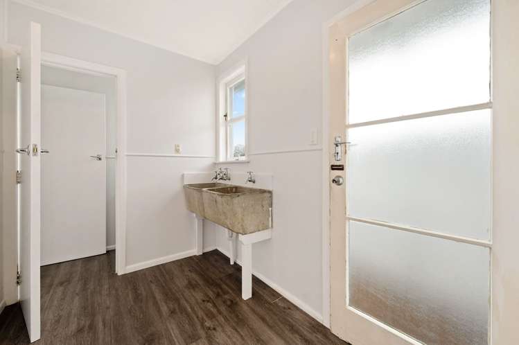 6 Rangipoia Place Turangi_12