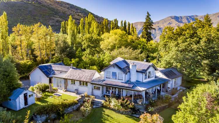 3 Whitechapel Road Arrow Junction_3