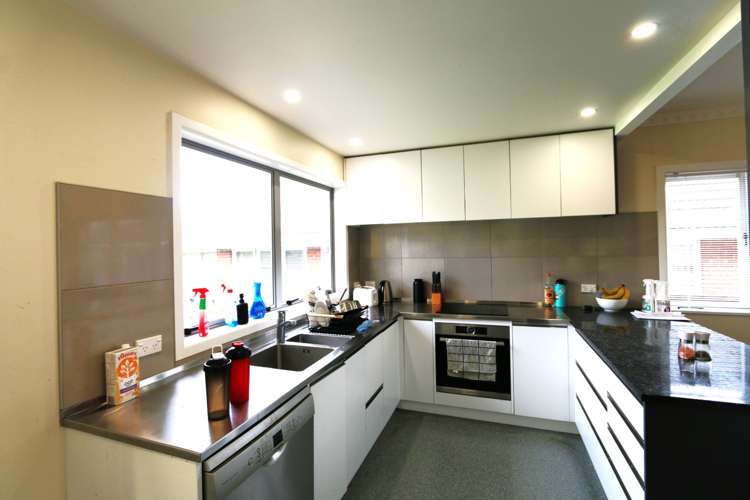 16 Fairleigh Ave Mount Albert_5