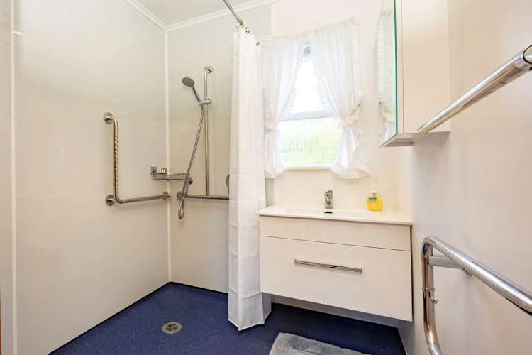 63 La Rosa Street Green Bay_17