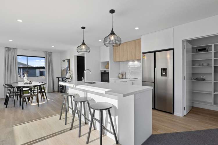 11 McGarry Drive 1467_1