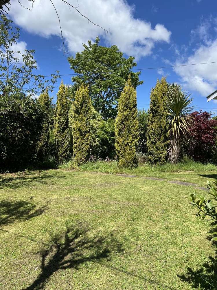 136 Lincoln Road Carterton_15