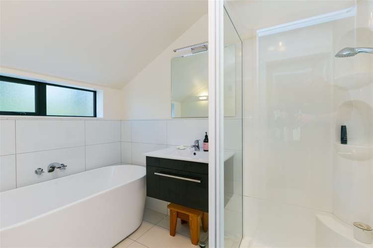 30 Silverstream Road Crofton Downs_13