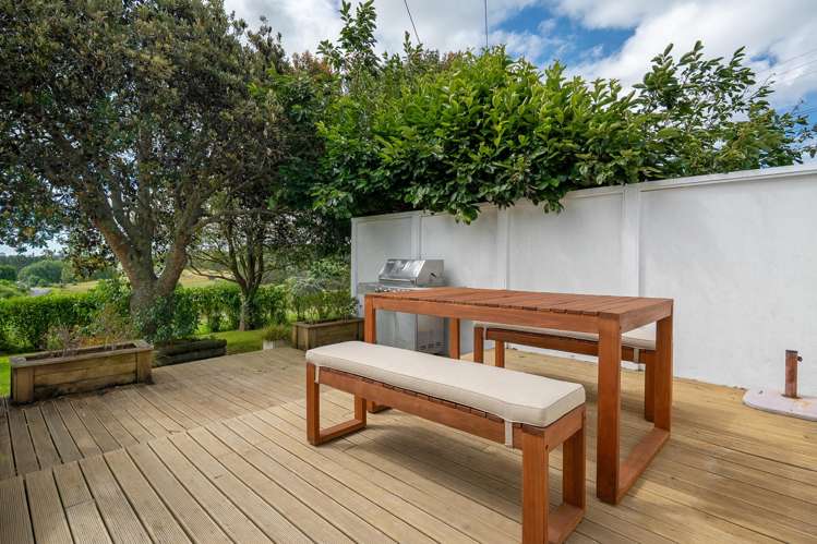 65 Top Road Dairy Flat_14