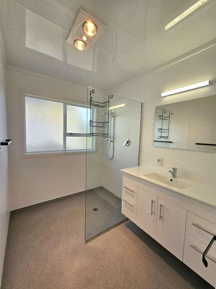 10 Paritutu Road 2164_14