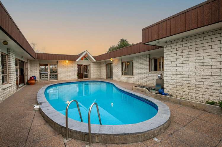 122 Edinburgh Street Pukekohe_16