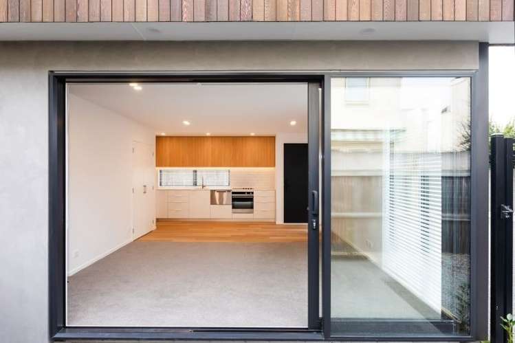 4/126 Rugby Street Merivale_5