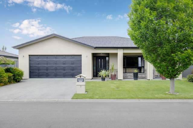 3 Portland Place Poraiti_1