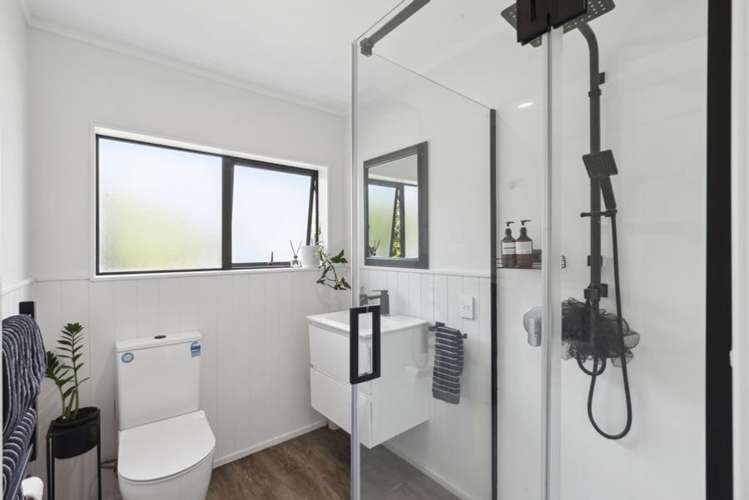 1162 East Coast Road Whakatiwai_23