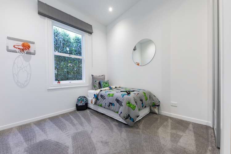 61a Mount Smart Road Onehunga_15