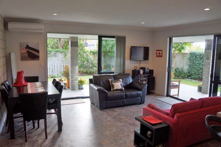 3 Ocean View Rise Ruakaka_2