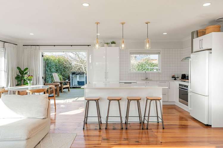 3 Russleigh Drive Dinsdale_6