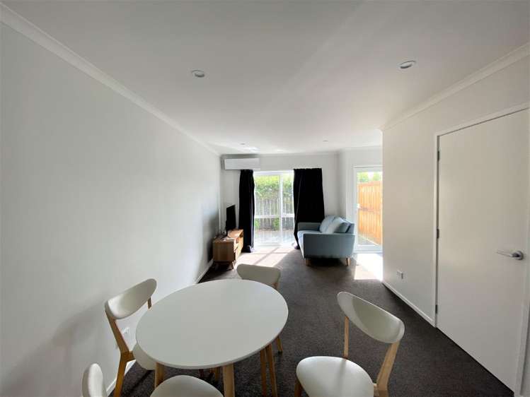 20/10 Burrows Place 1067_3