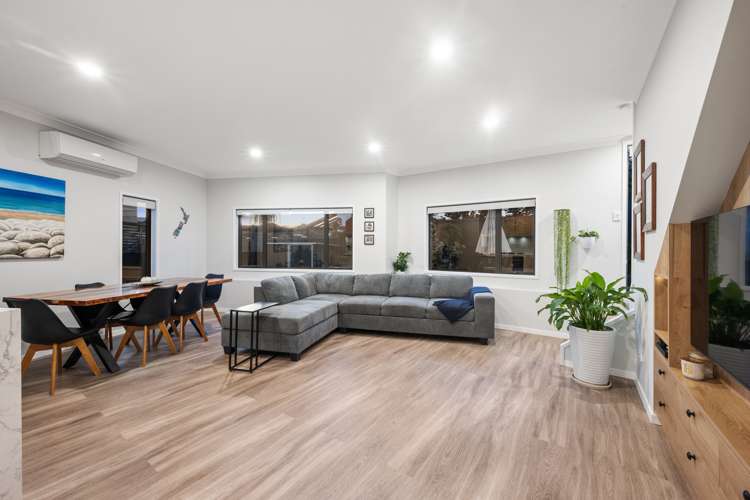 21c Howe Street Howick_10