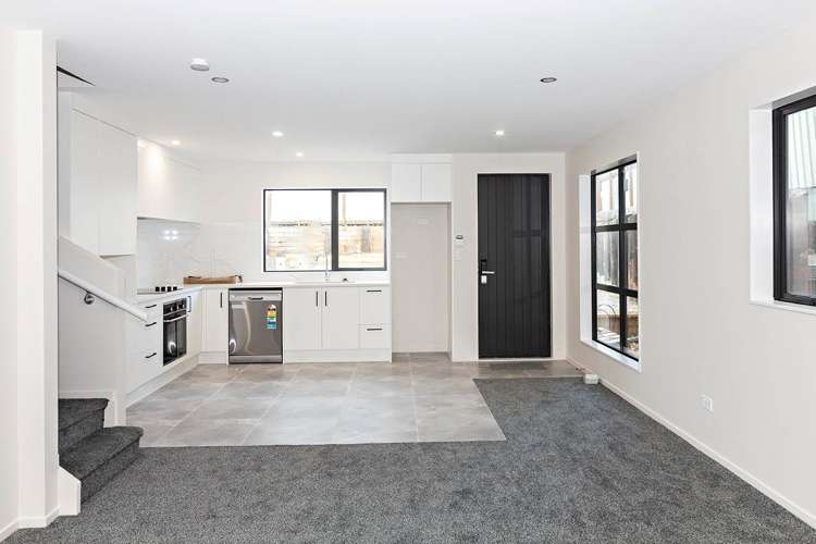 Bolton Place Otara_2