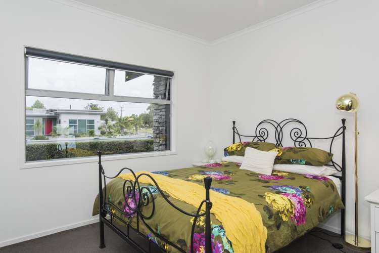 2 Charteris Rise Riverdale_9