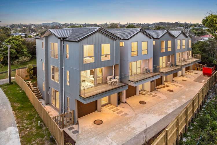 26B Trojan Crescent New Lynn_37