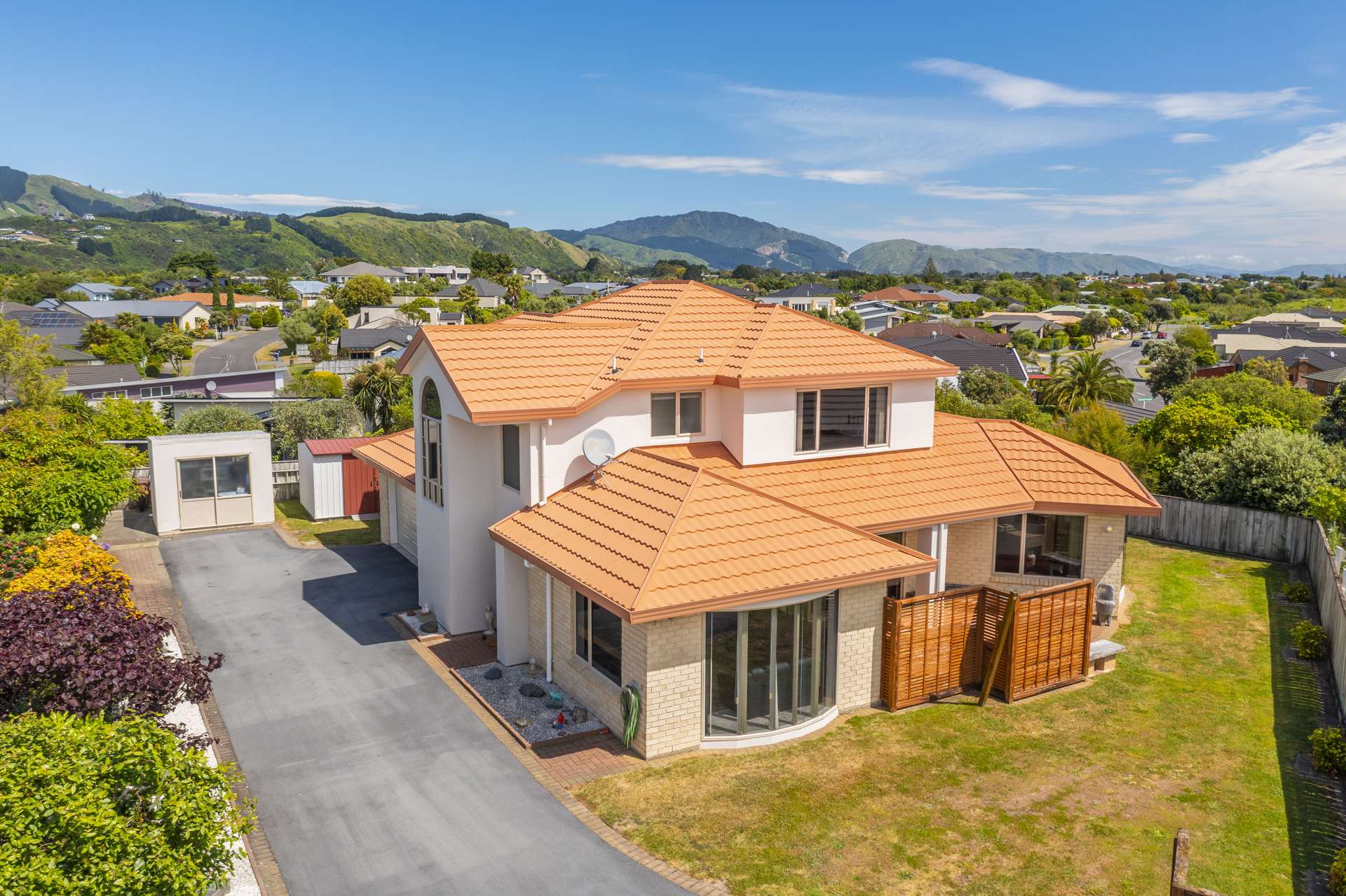 27 Millennium Hill Paraparaumu_0