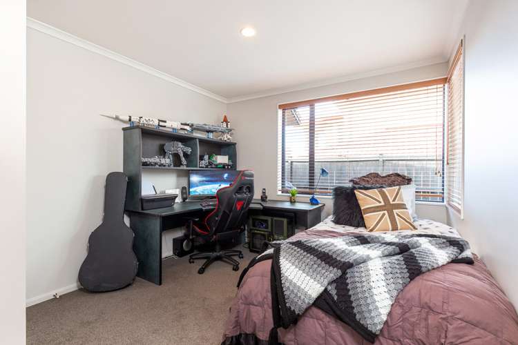 16 Franshell Crescent East Tamaki_15