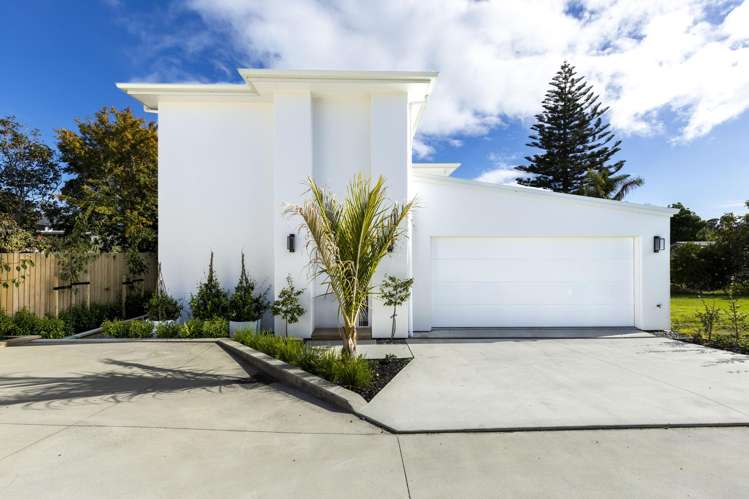 199A Gill Street Strandon_25