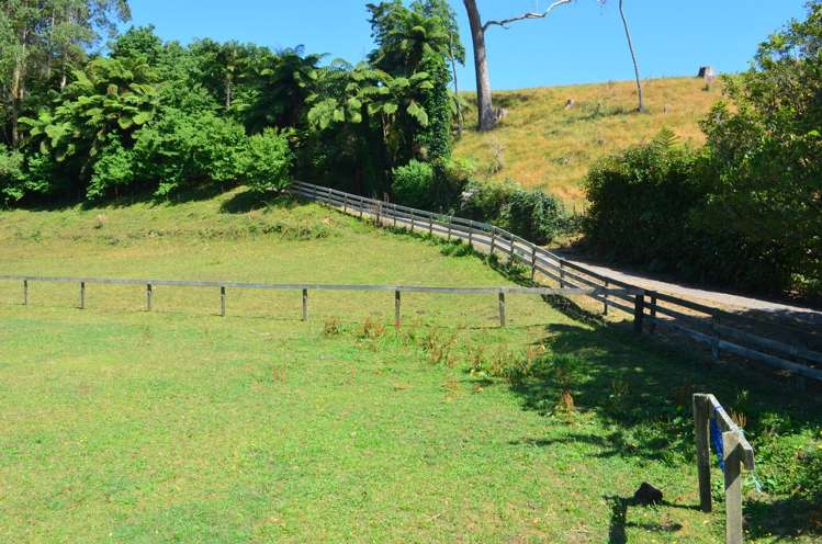 2 Peers Road Kaimai_24