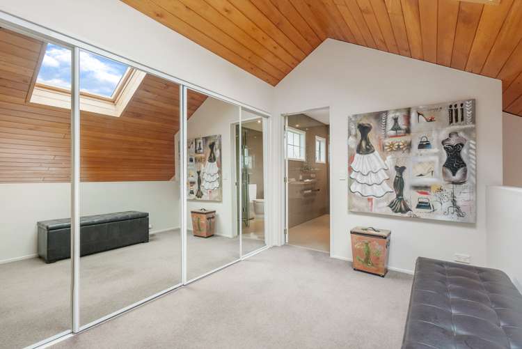 108 Frederick Street Hillsborough_12