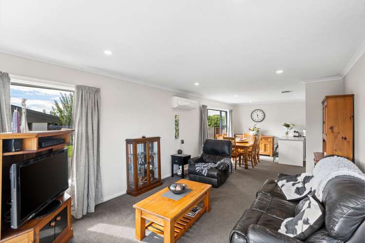 41 Oriana Crescent Hornby_8