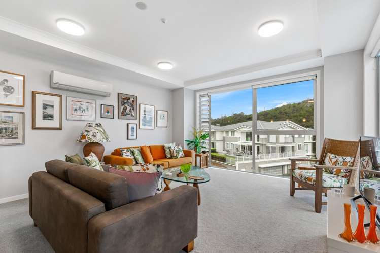 91 Panorama Heights Orewa_12