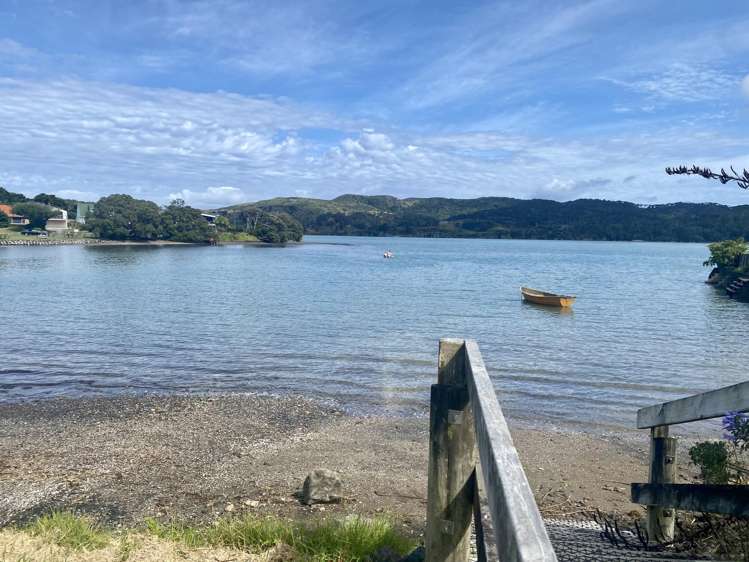 7B Rose Street Raglan_18