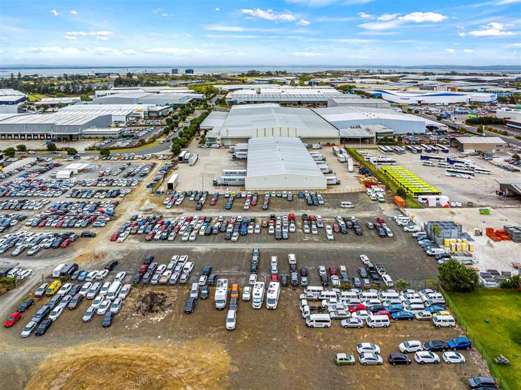 5/7 Verissimo Drive Mangere_3