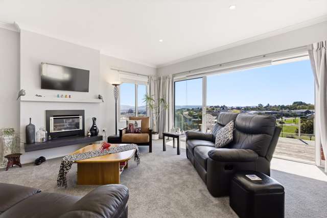 16 Botanical Heights Drive Waipahihi_4