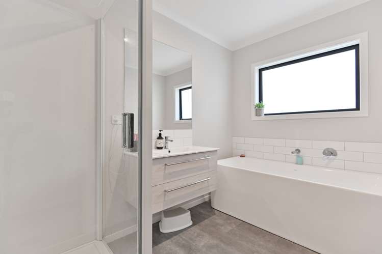 5 Hikawera Drive Frimley_5