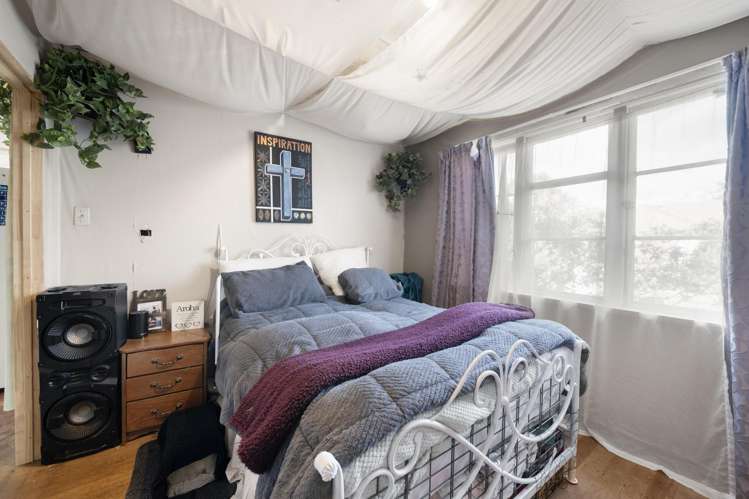 216 Henderson Valley Road Henderson_11