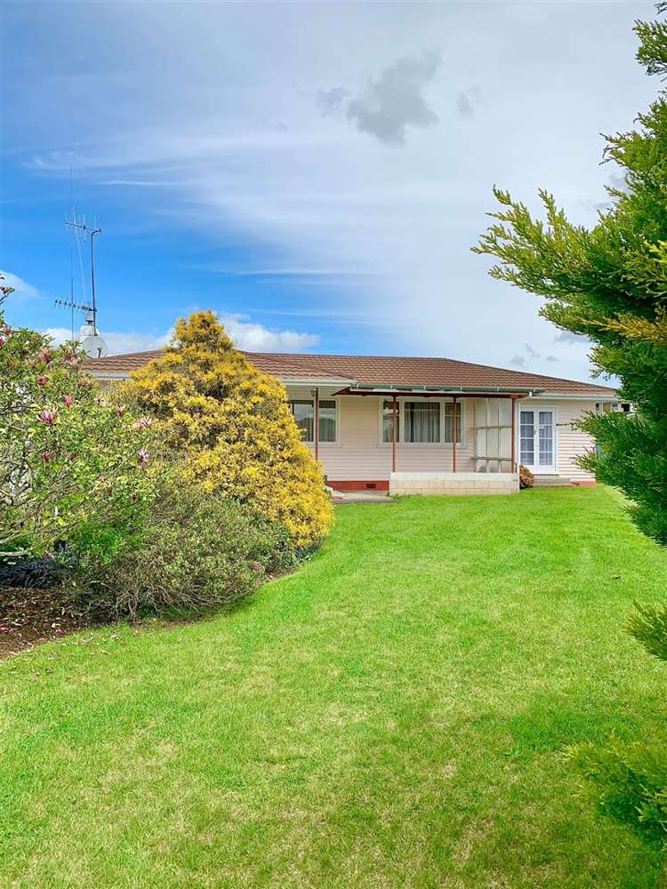 8 Jull Crescent Waipukurau and Surrounds_17