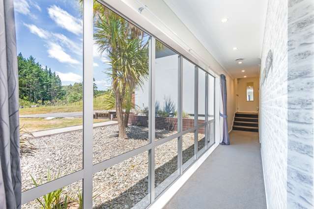 37 County Heights Drive Aokautere_1