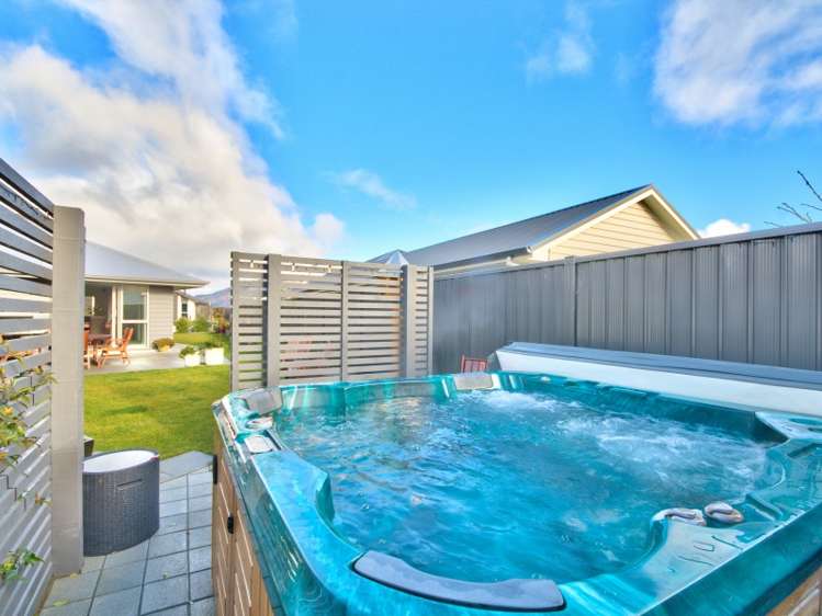 25 Myles Way Lower Shotover_21