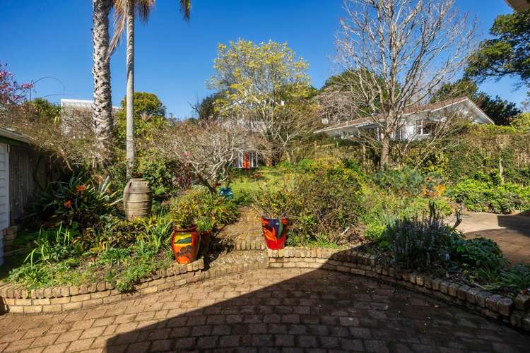 12 Ferner Avenue Mount Albert_29