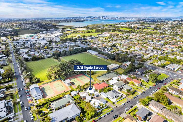 3/11 Ngaio Street Takapuna_17