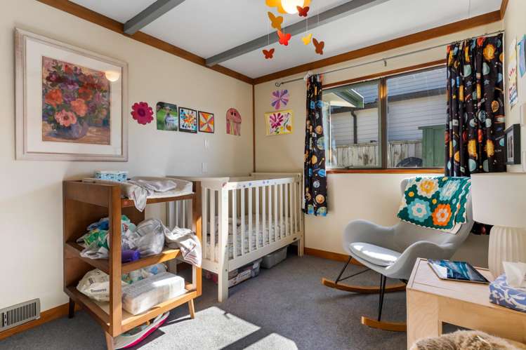 84 Thurleigh Grove Karori_14