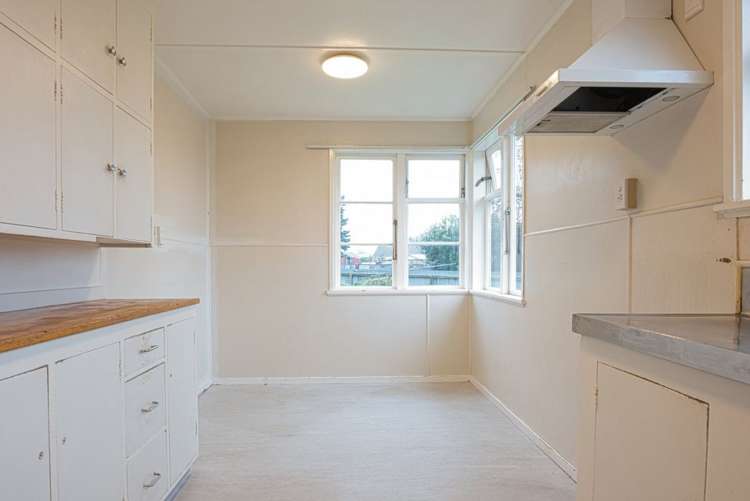 5 Beatty Crescent_2