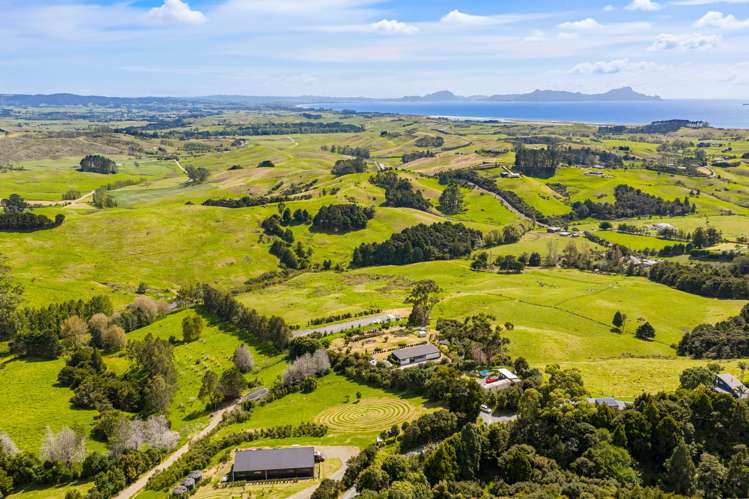 77 Wairimu Way Waipu_29