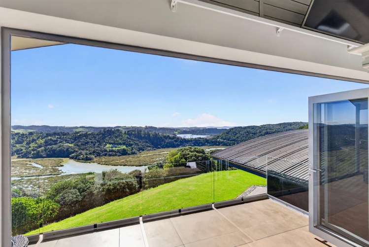 83 Jervis Road Waiwera_9