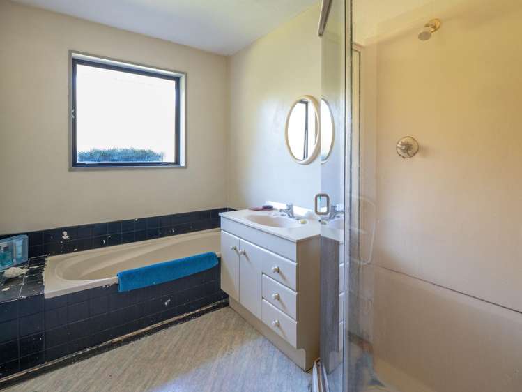 4217 Christchurch Akaroa Road Little River_12