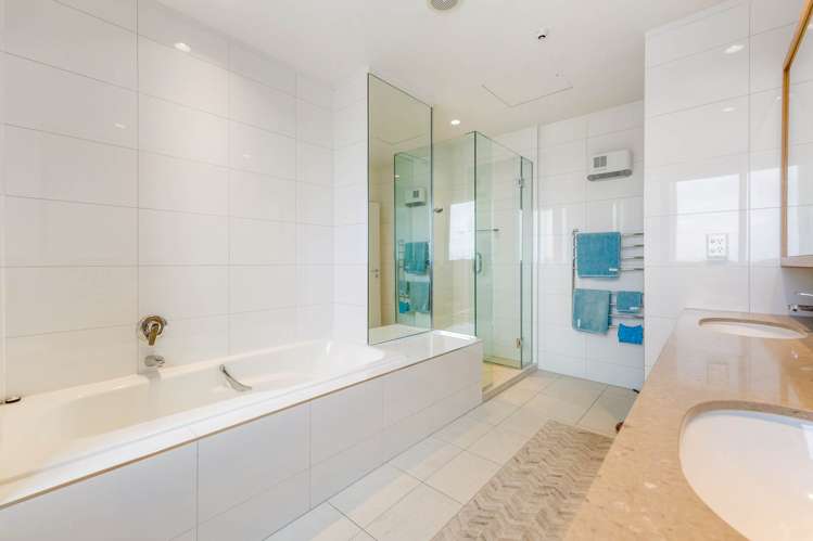 4/97 Jervois Road Herne Bay_16