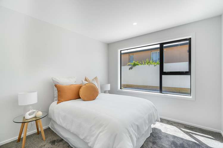 318 Crinan Street Georgetown_10