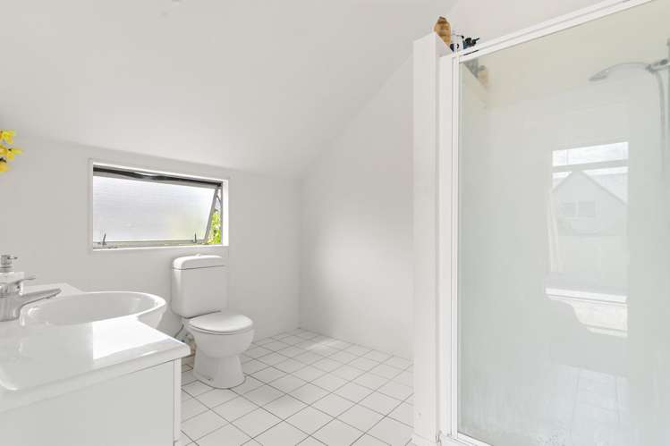 22d Mead Street Avondale_10