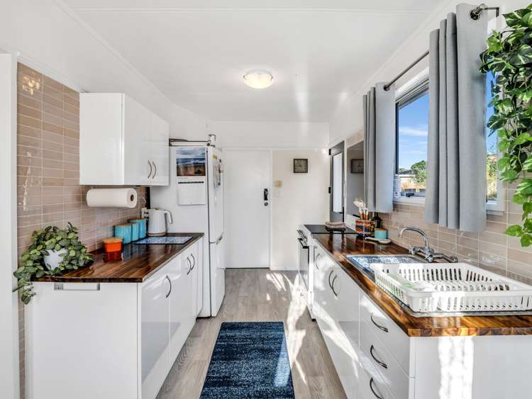 57 Manuka Street Castlecliff_11