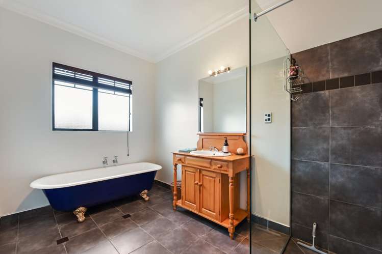 416 Nayland Road Stoke_16