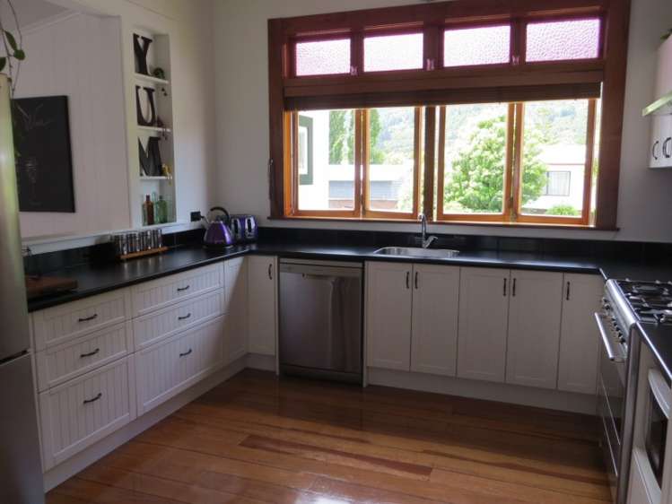 6 Seddon Street Te Aroha_4